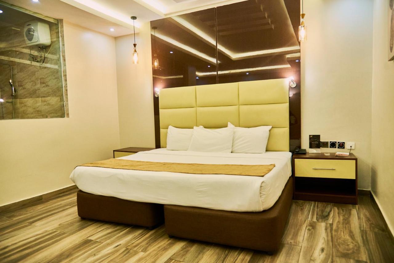 Mayfair Hotel Maitama Abuja Exterior photo